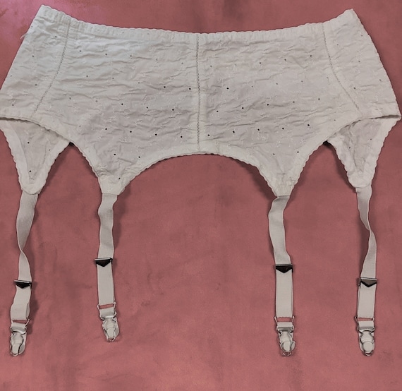 VINTAGE 50s GARTER BELT, white cotton with eyelet… - image 1