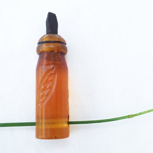 sale----ANTIQUE SCREWDRIVER, amber celluloid handle, very rare