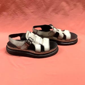 Dr. MARTENS ASHA SANDALS, Rare Double Tongue Sandals in Crystal Suede, Distressed White, 10USA, Unisex Summer Sandals, 2” Platform , AirWair