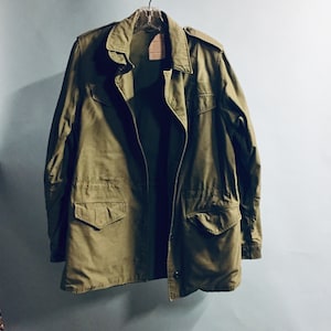 Woman’s Field Coat, 1970s VINTAGE, US MILITARY Clothing,