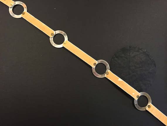 sale -60s MOD BELT by AVIGNON, white leather with… - image 5