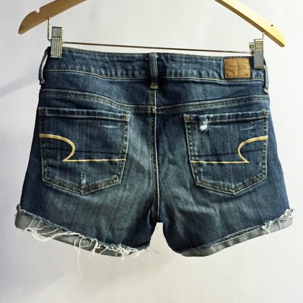 DENIM CUTOFF SHORTS, American Eagle Outfitters, perfectly worn out indigo denim, embroidered back pockets