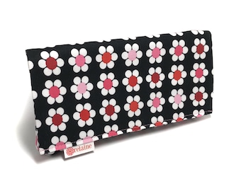 Black wallet with pink circle flowers. Women's wallet. Card wallets for women. Zipper wallet. Pink wallet. Vegan wallet. Fabric wallet.