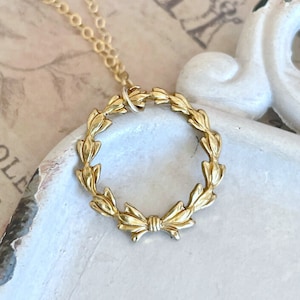 Laurel 3 - Wreath Necklace in Antique Gold - Graduation gift, graduation gift for her - laureate - gold wreath necklace - laurel wreath