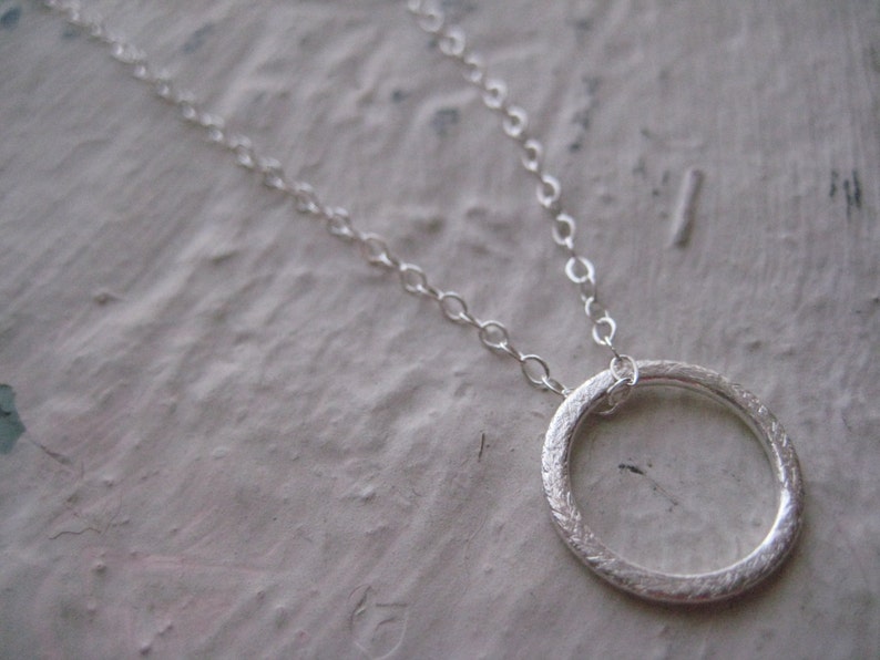 Silver Circle Necklace Circle Necklace, Ring Pendant, Textured Ring Charm, Silver Ring Necklace, Everyday Necklace, Layering Necklace image 4