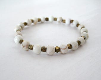 Howlite Bead Stretch Bracelet, White Howlite, Gold Brass Bead Bracelet, Stretch Cord Bracelet, Gemstone Stretch Bracelet, Stacking Bracelet