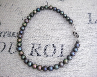 Grey Freshwater Pearl Bracelet- Freshwater Peacock Pearl Bracelet, Stacking Bracelet, Bridal Pearl Bracelet, Rustic Silver Pearl Bracelet