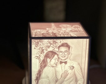 Personalized 3D Printed Lithophane Light Box – Custom Photo Lamp, Rotating Night Light Gift