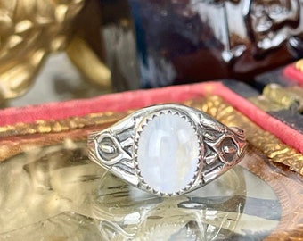 Aimé à mort Cala Lily Funérailles Art Nouveau Moonstone Sterling Ring Gothique Victorien