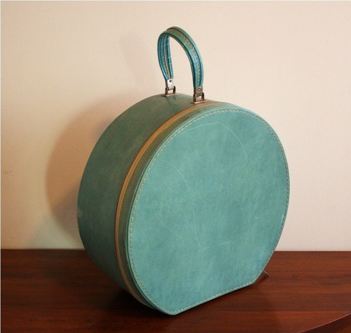 Large vintage Travins round trunk hat box suitcase luggage Etsy