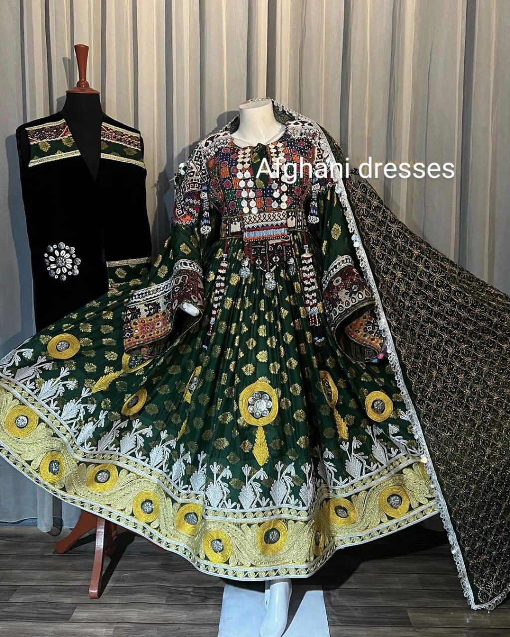 green emerald velvet dress Balochi Kurta 3-Piece Set by parveenNaaz - Traditional Silk with Embroidery main image 0
