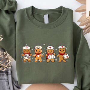 Christmas Nurse, Christmas Pharmacy Sweatshirt - Pharmacy Technician, Pharmacist Gift,  Christmas Hoodie, Snowman Sweater, Healthcare Worker