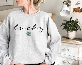 Lucky Sweatshirt, St Patty's Glitter Sweatshirt, Women's Lucky Crewneck Sweatshirt, Women's St Patrick's Day Sweatshirt, Lucky Shirt