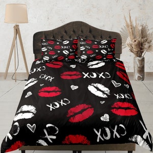Romantic Black and Red Kiss Print Bedding Set, Black Duvet Cover Set, Gorgeous Bedroom Set, Valentines Bedding Cover, Aesthetic Bedspread