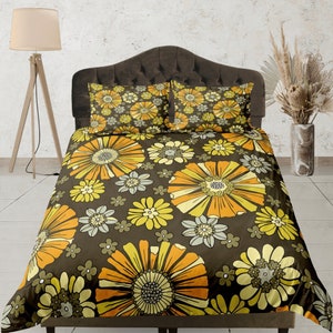 Retro Floral Duvet Cover Set, Brown and Yellow Custom Size Bedding, 70s Aesthetic Dorm Quilt Cover, Vintage Bedroom Set, Groovy Bedspread