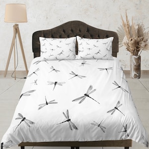 Minimalist Dragonfly Print Duvet Cover Set, Black and White Bedspread, Aesthetic Bedroom Set, Quilt cover set, Dorm Bedding for Modern Style