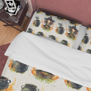 Hexe und Kessel-Druck-Bettwäsche-Set, Halloween-Wohnheim-Bettwäsche, eleganter Steppbezug, ästhetisches Schlafzimmer-Set, witchy Tagesdecke, niedliches Bettset