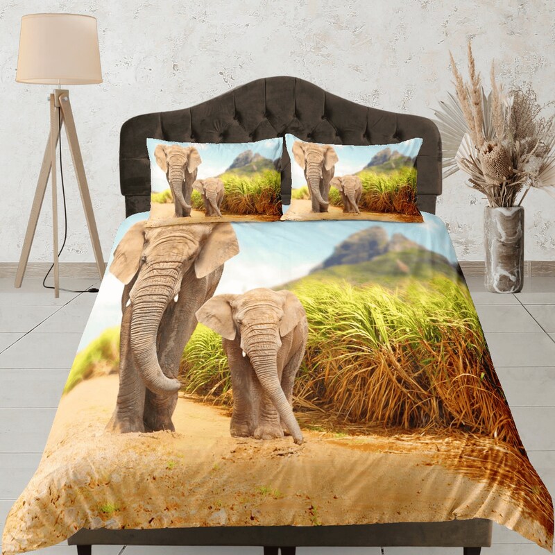 Roaming Elephant XR0410005CL Duvet Cover Set main image 1