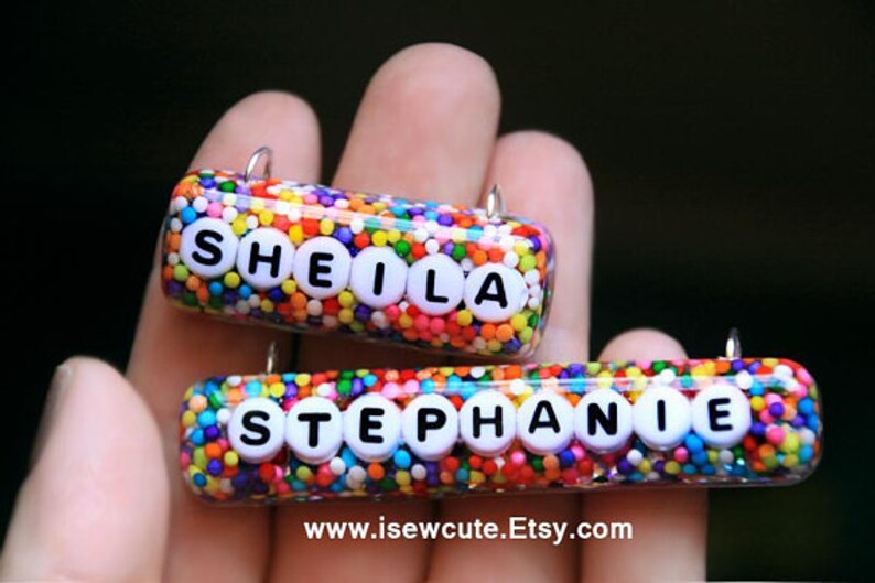 Girls Name Necklace, Personalized Custom Girl Name Jewelry, Rainbow Glitter Resin Monogram Pendant Name Necklace... handmade by isewcute Bild 4