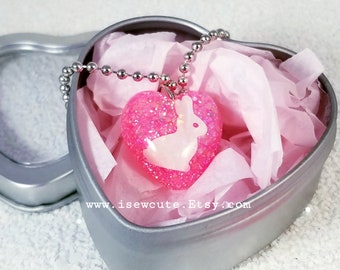 Joli collier coeur rose avec lapin de Pâques, bijoux de Pâques pour fille, panier de Pâques, cadeau collier coeur rose pour fille à partir de 5 ans