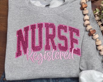 Sudadera bordada de enfermera titulada: regalo para enfermeras