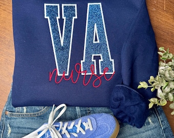 Sudadera bordada de enfermera de VA - Regalo para Asuntos de Veteranos