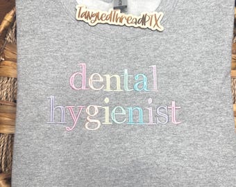 Sudadera bordada de higienista dental: regalo RDH en tonos pastel
