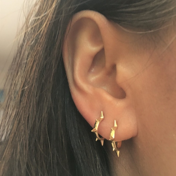 Spike Hoops, Spike Huggies, Spike Earrings, Mini Hoops, Small Hoops, Small Huggie, Minimalist Hoop, Minimalist Earring