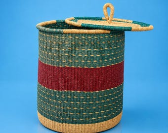 Organizador de ropa de paja para dormitorio / tina grande de paja para el suelo / cesta de lavandería Bolga tejida a mano