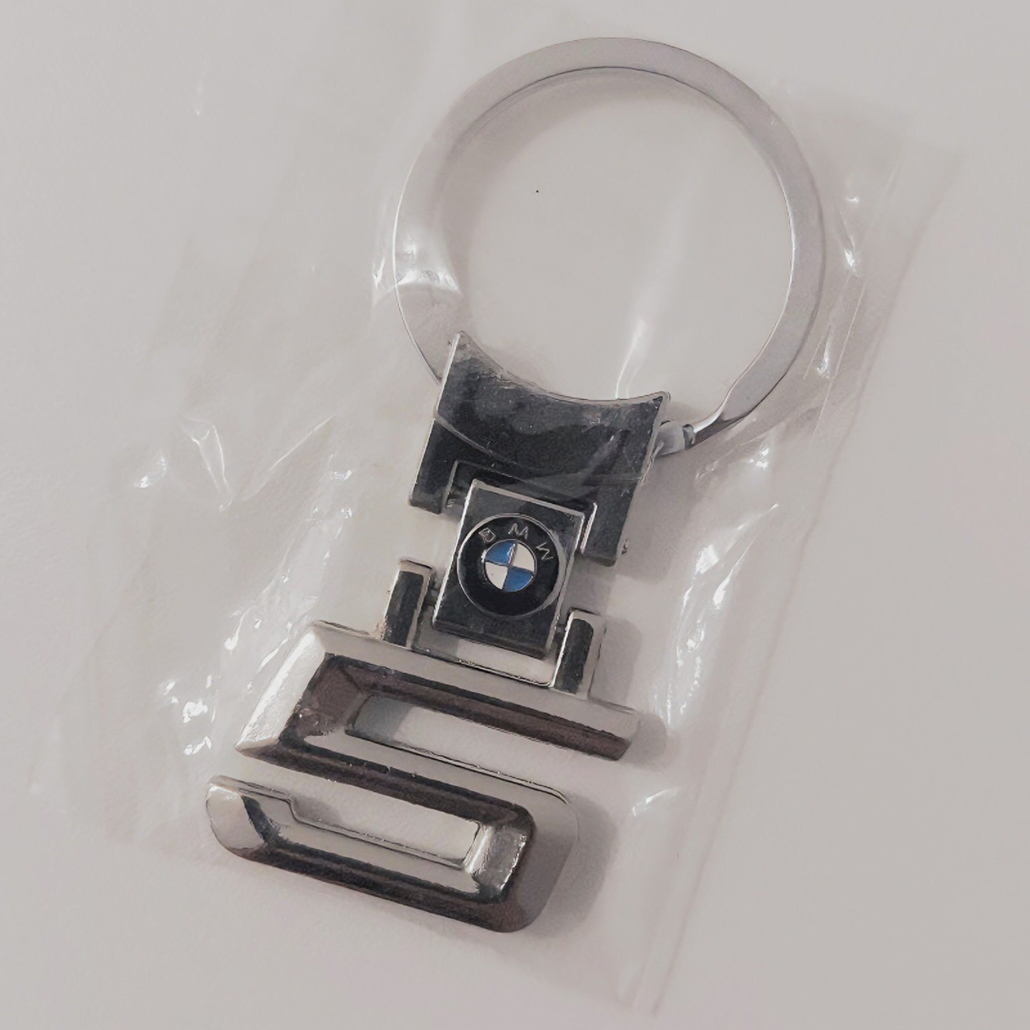 Bmw 5 series keychain discount