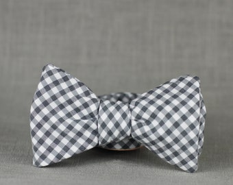 grey gingham bow tie //  self tie bow tie for men & women //  small gingham bow tie in gray and white