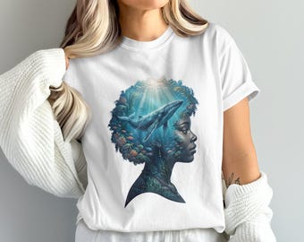 Camiseta Afrocentric Ocean Woman / Camiseta con estampado de ballena, tortuga marina y vida marina