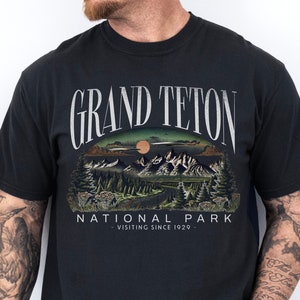 Männlich Grand Teton National Park Shirt, UFO T-Shirt, Gruppen Reise T-Shirt, Wyoming Berge T-Shirt, Wander Shirt, Reisende Tee, Geschenk für Entdecker