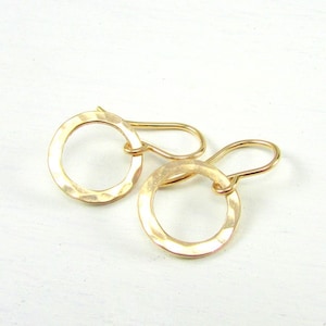 Hammered Gold Earrings | Gold Earrings | 14K Gold Filled Earrings | Hammered Gold Circle Earrings | Gold Washer Earrings | Gold Ring Earring