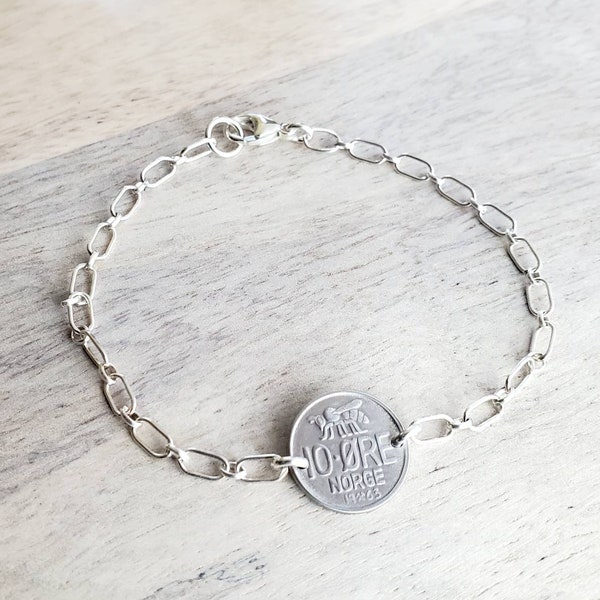 Sterling Silver and Norwegian Vintage Honey Bee Coin Bracelet, .925 Cable Link Chain, 10 Ore Norge 1963 Crown, OV Norway Coin, Eriadesigns