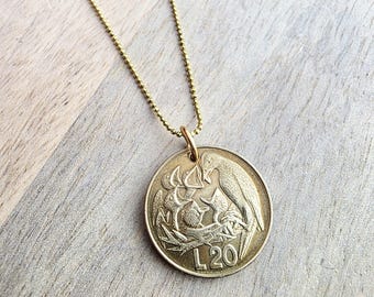 1975 San Marino 20 Lire Coin Necklace, Bird Feeding Babies in Nest, Diamond Cut Brass Ball Chain, Made in USA, Gift Boxed