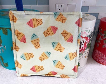 Quilted Potholder - Ice Cream Cones - Hot Pad, 20% OFF