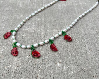 Water.Melon.Mami Pearl Necklace