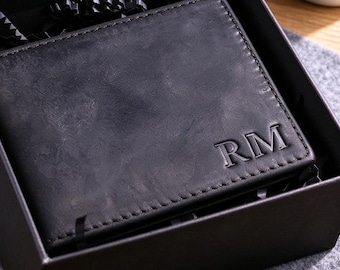 Custom Genuine Leather Wallets, initial wallet, Engraved Wallet with RFID, Christmas Gift, Embossed wallet, Mens Personalized Wallet