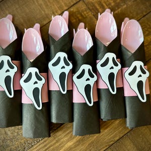 Scream Party Utensils And Napkins Set Scream Napkins Ghostface Party Pink And Black Ghostface Napkins