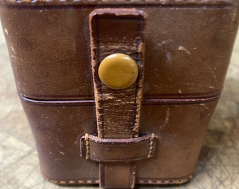 Vintage 40’s leather lens or Smalls case