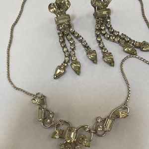 Vintage rhinestone necklace and drop earrings clipon