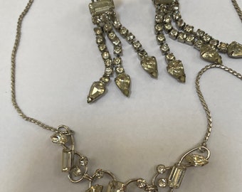 Vintage rhinestone necklace and drop earrings clipon