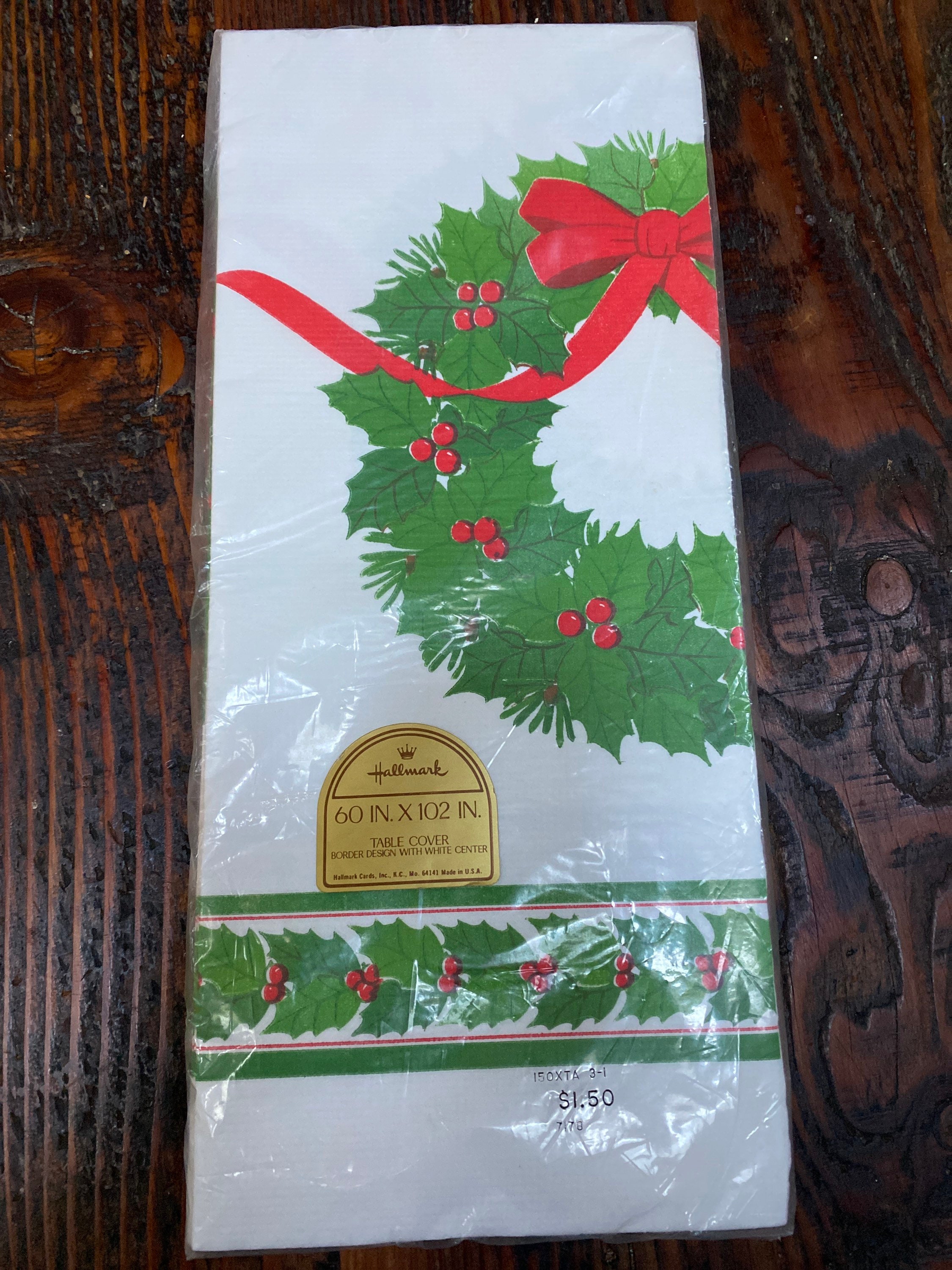 Vintage Hallmark Xmas paper tablecloth