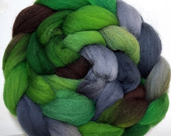 Handpainted Cormo Top, Roving, Handspinning, "Yosemite"