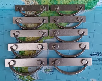 SALE! 10 vintage style silvertone metal rectangular pull handles