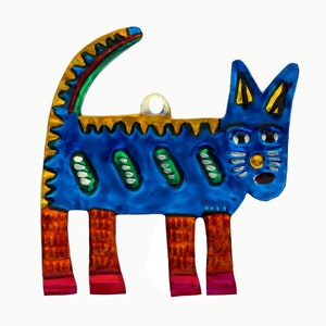Adorno de hojalata perforado a mano / Gato / Arte popular mexicano colorido