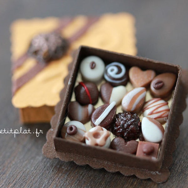 Chocolate Pralines - Sweet Valentine's Day - Dollhouse Miniature in 1/12 Scale