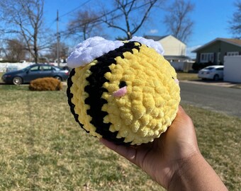Peluche ape media: amigurumi all'uncinetto, palla antistress fatta a mano, animale di peluche
