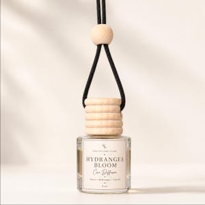 Hydrangea Bloom Car Diffuser | Peach Vanilla Floral Car Air Freshener | Luxury Hanging Auto Fragrance | 8 mL